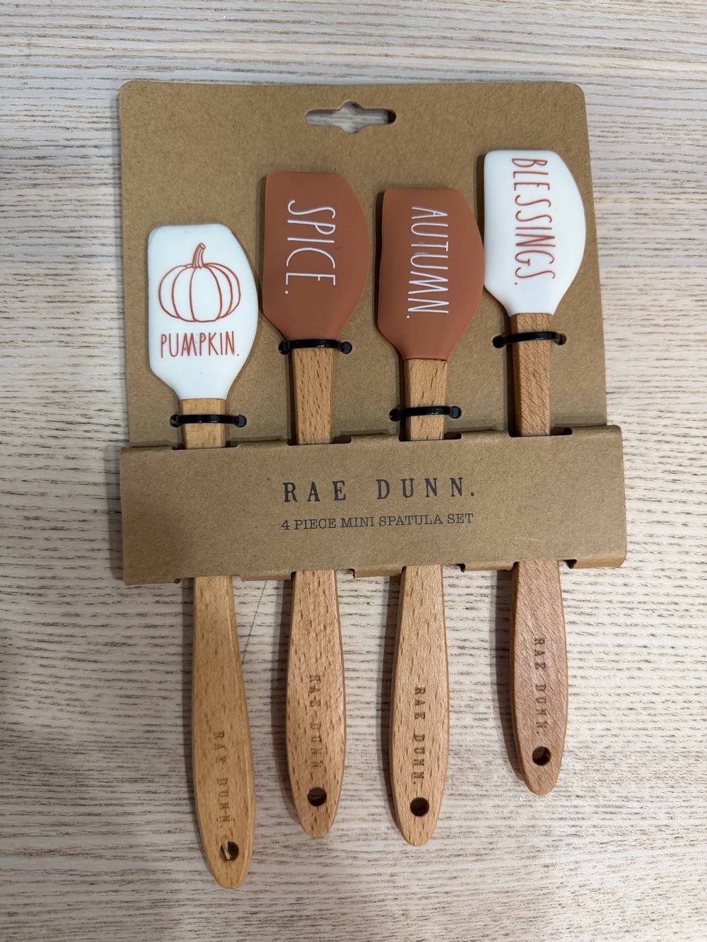 Rae Dunn Mini Spatula Set - Orange & White